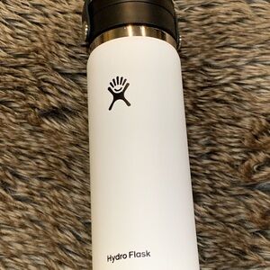 Hydro Flask 20 Oz Double Wall Vacuum Insulated RARE Patron Tequila “Promo”
